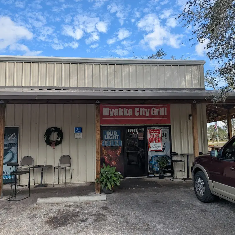 Myakka City Grill