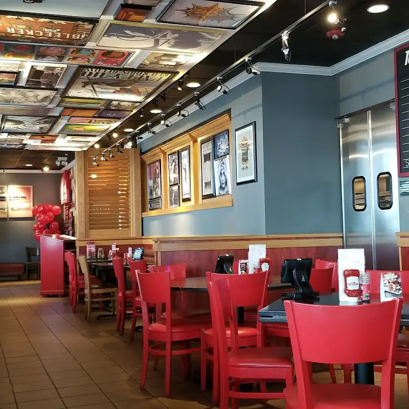 Red Robin Gourmet Burgers and Brews