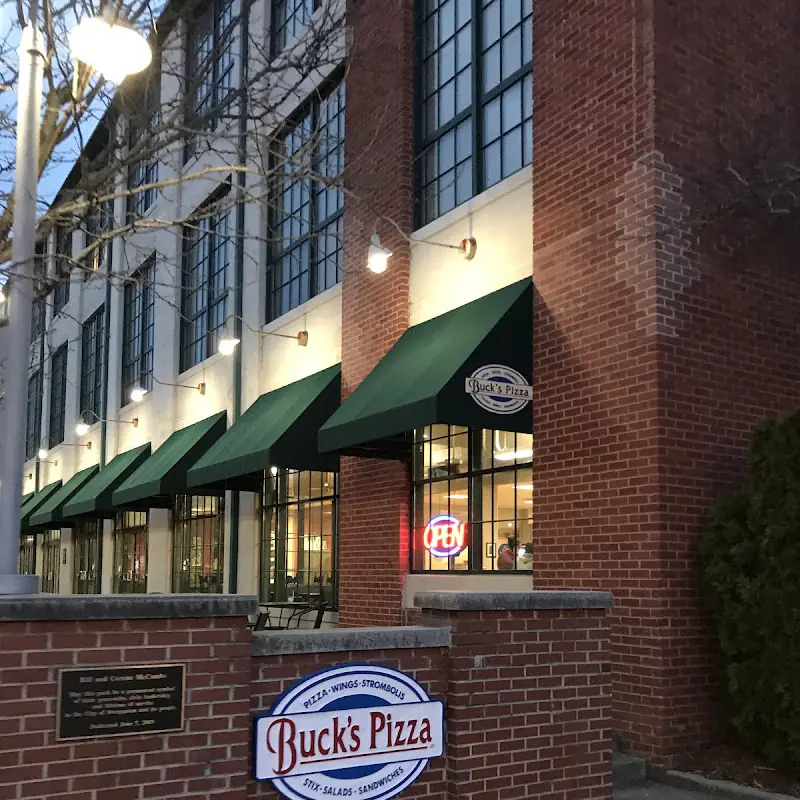 Buck's Pizza