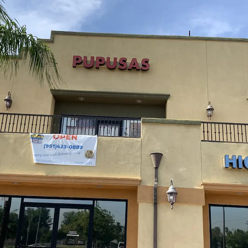 Hidden Paradise El Salvador (PUPUSAS)