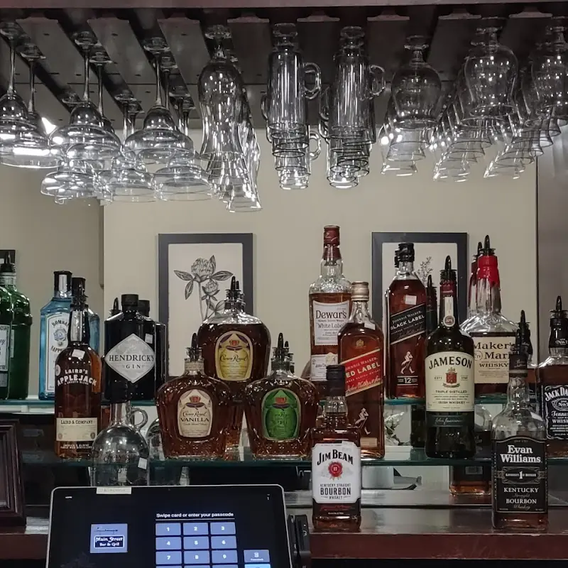 Main Street Bar & Grill