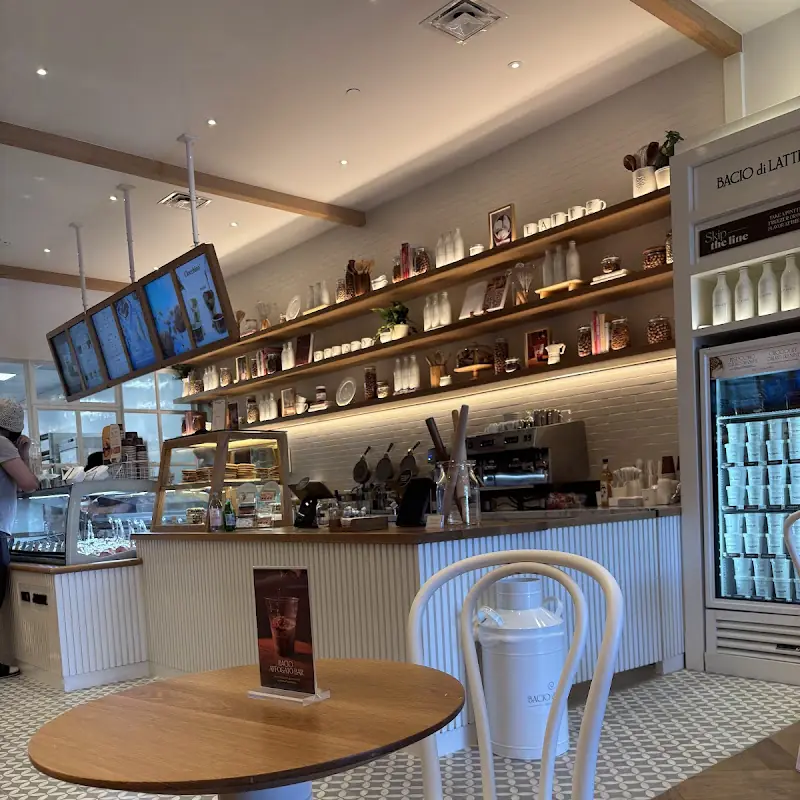 Bacio di Latte | Encino, LA