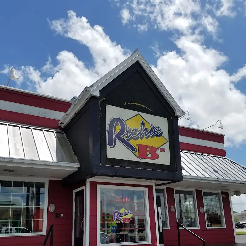 Richie B's