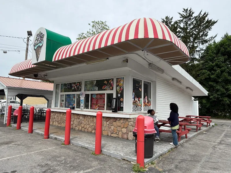 Nana's Ice Cream and Grill