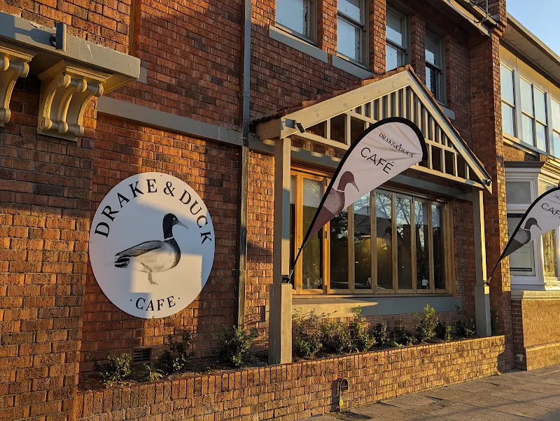 Drake and Duck Cafe