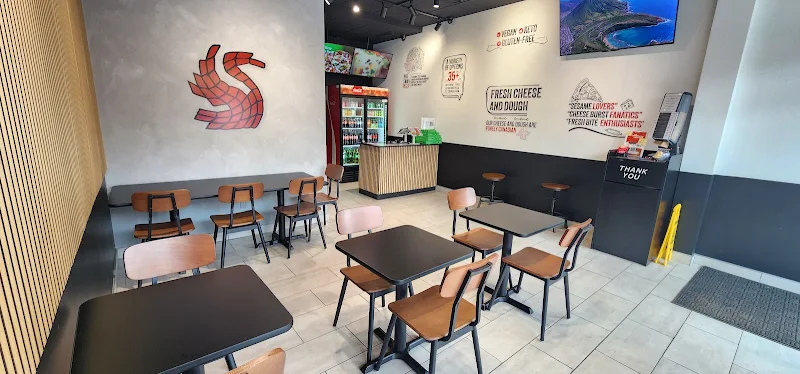 Red Swan Pizza - Winnipeg Osborne