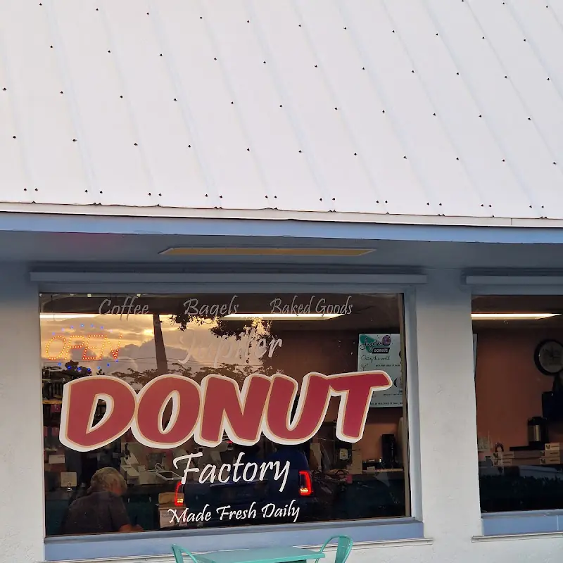 Jupiter Donuts