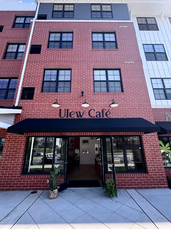 Ulew Cafe