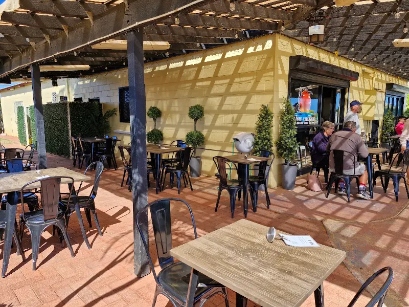 Mar E Sol Cafe Bistro