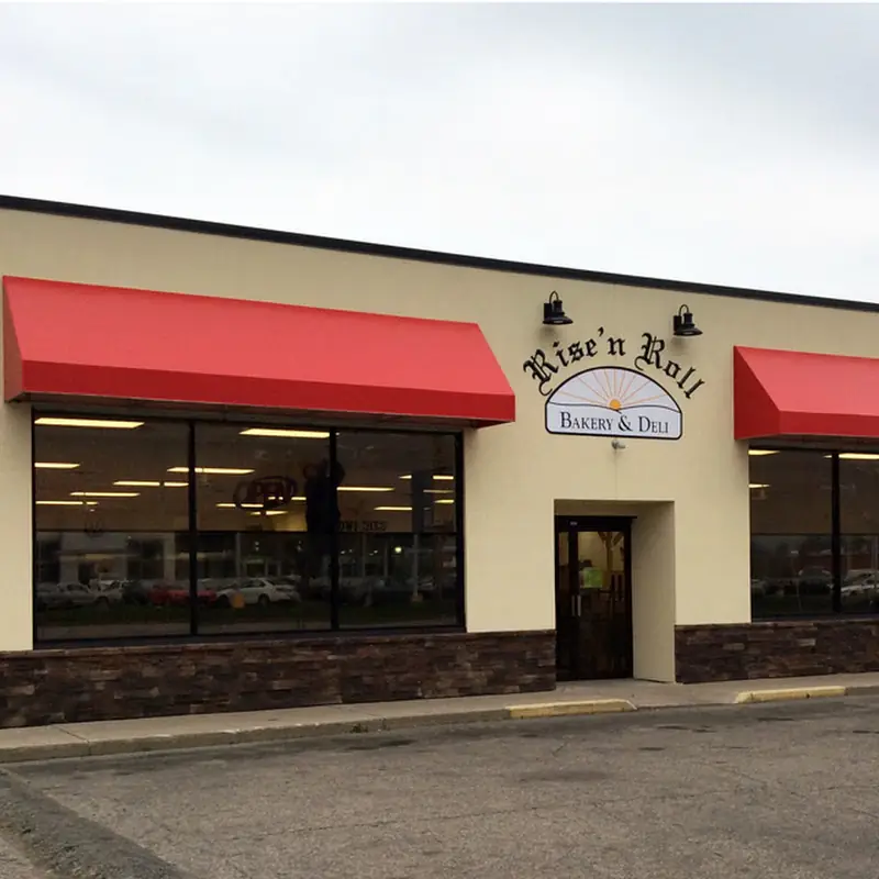 Rise'n Roll Bakery & Deli - Mishawaka