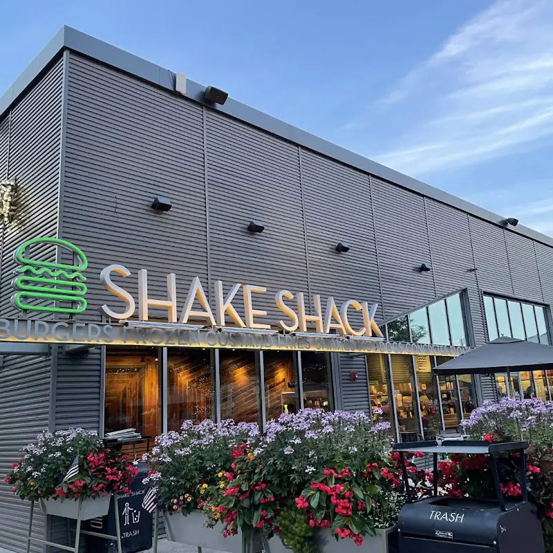Shake Shack Chestnut Hill