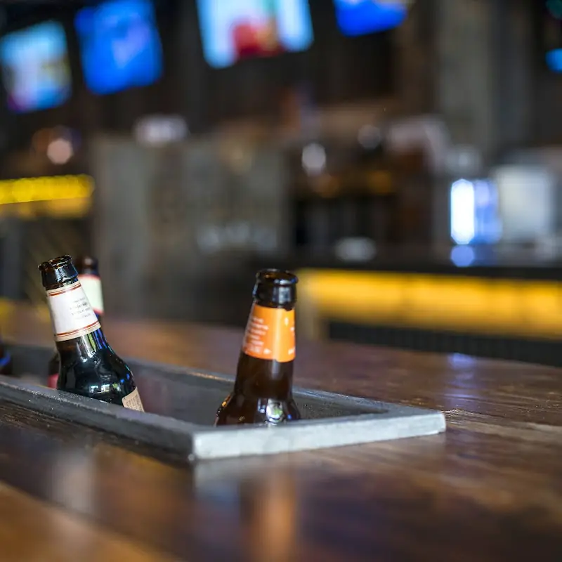 Wayward Bar & Kitchen