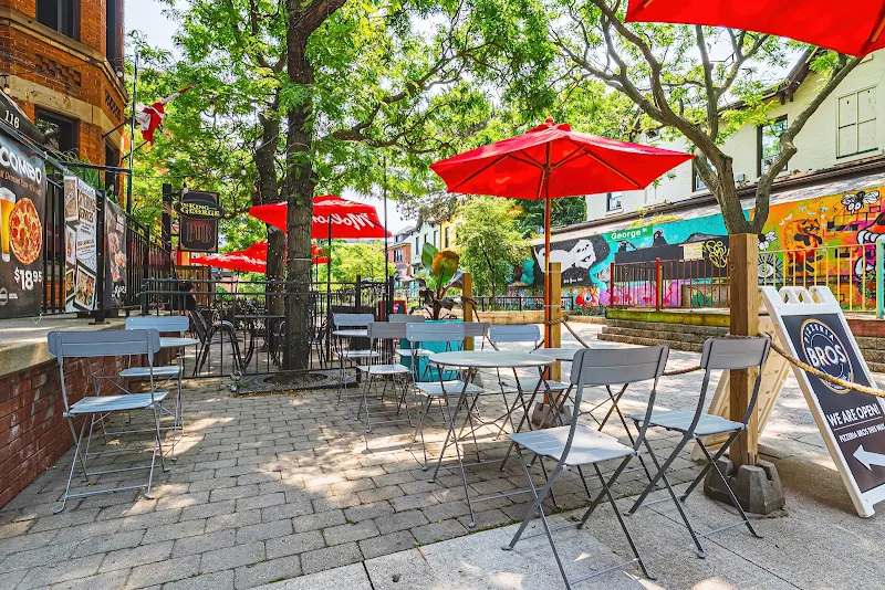 Pizzeria Bros Hamilton (Hess Village)