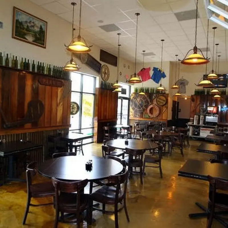 Dave's Pizza Garage
