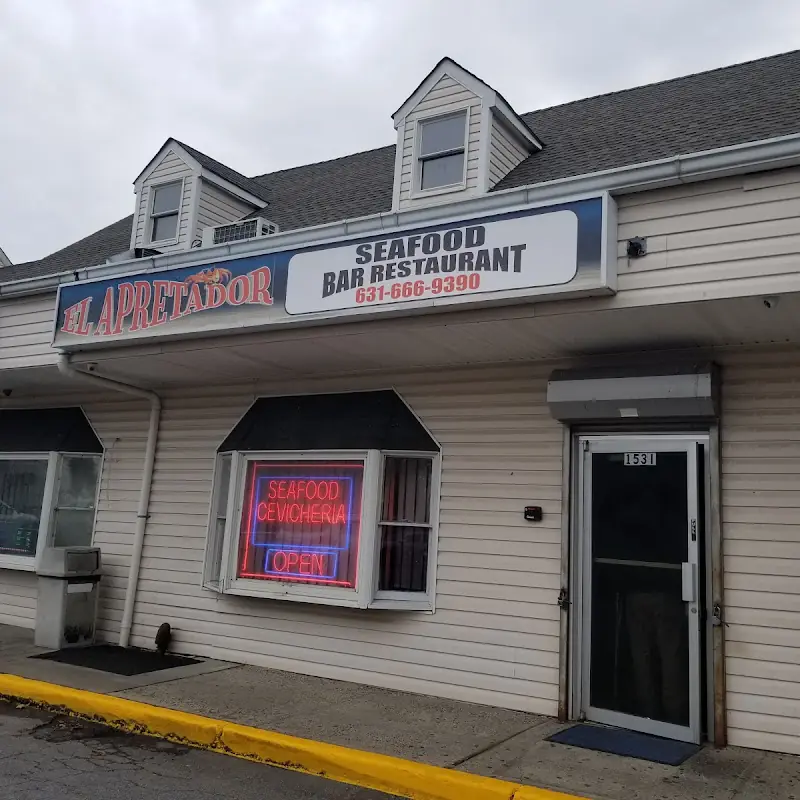 El Apretador - Pupusas & Salvadoran Grill