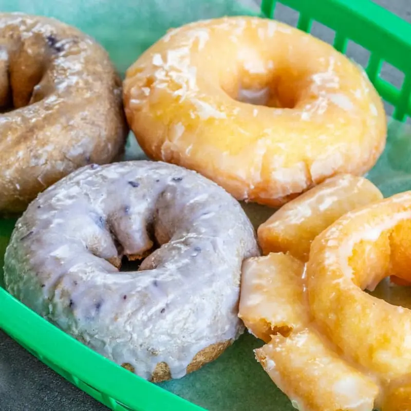 Happy Donuts
