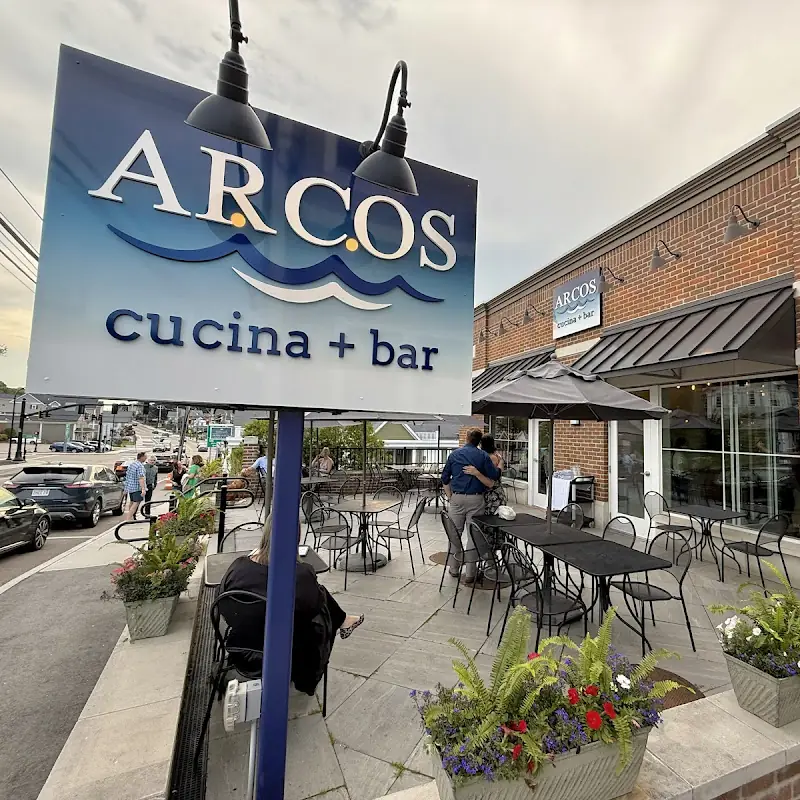 ARCOS Cucina + Bar