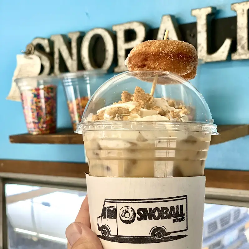 SnoBall Treats-Hot Fresh Donuts And Dessert