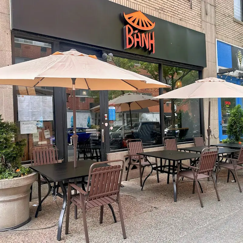 T24. Hoagie I Thêm Bánh Mì