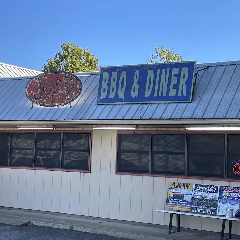 Joe's BBQ & Diner