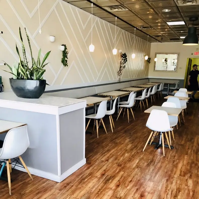 The Cutting Edge Cafe