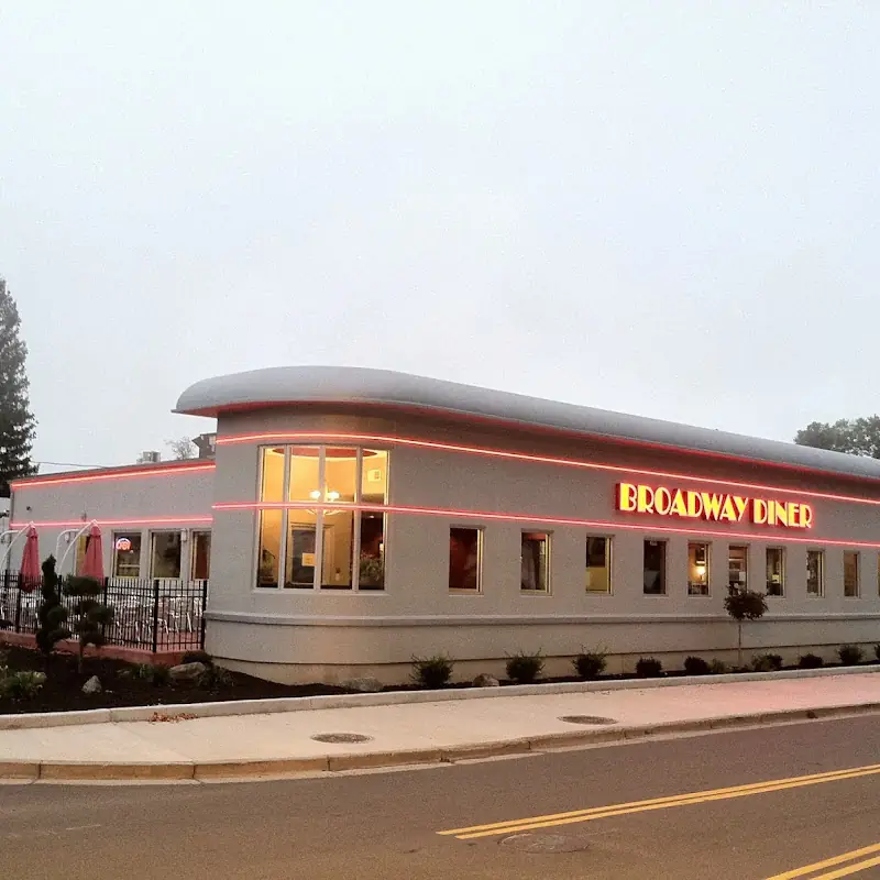 Broadway Diner