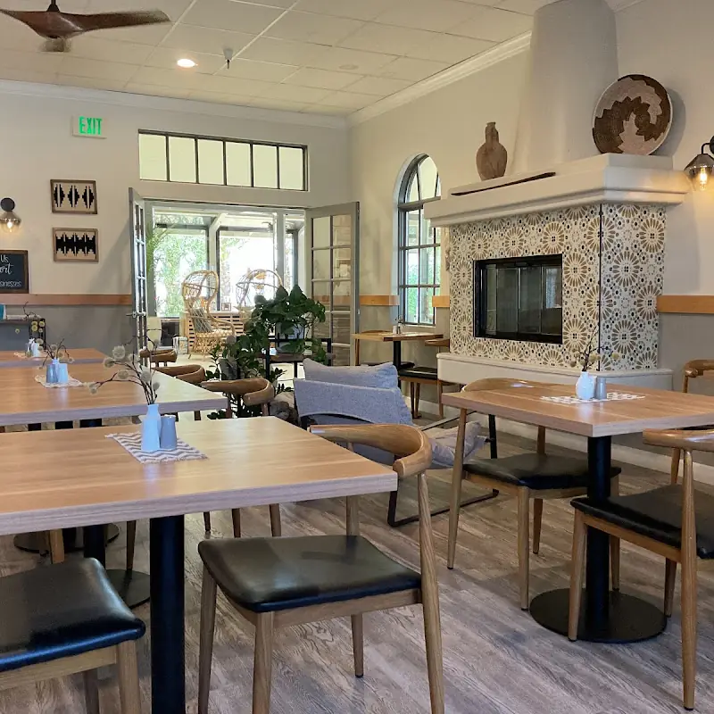 Azure Palm Café