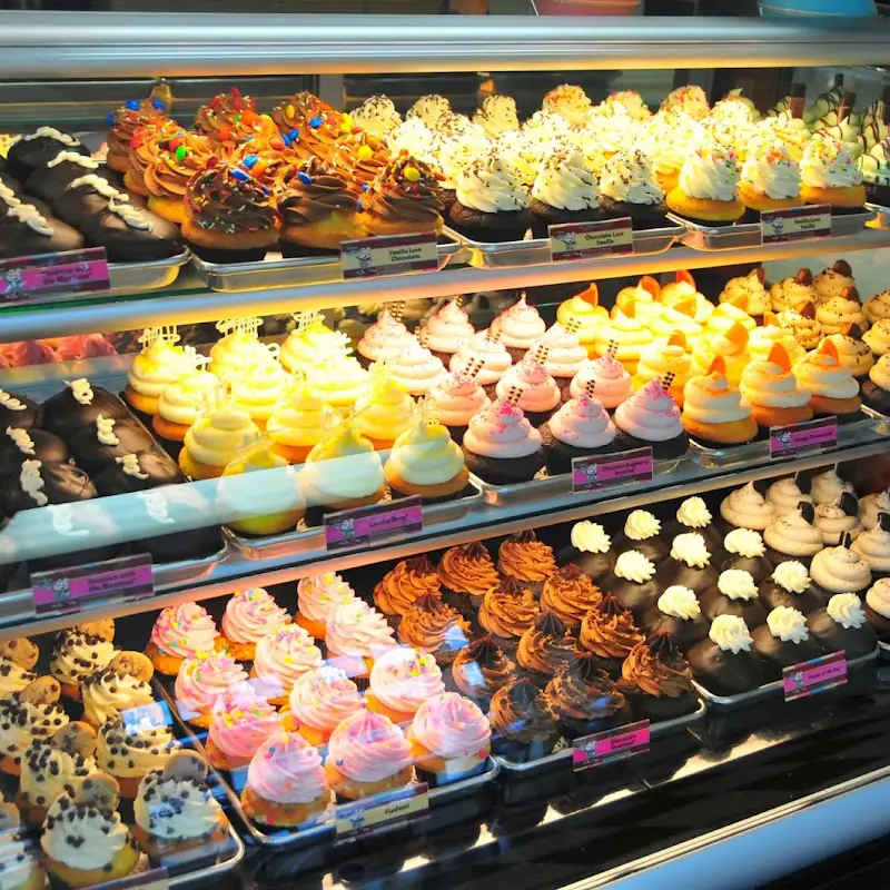 Cupcake Charlie's