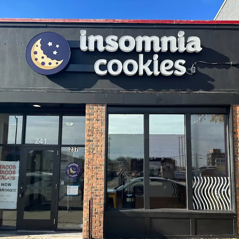 Insomnia Cookies