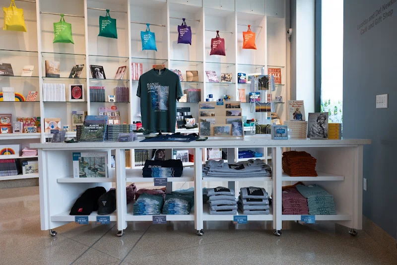 Newkirk Cafe and Gift Shop at the Sidney and Lois Eskenazi Museum of Art