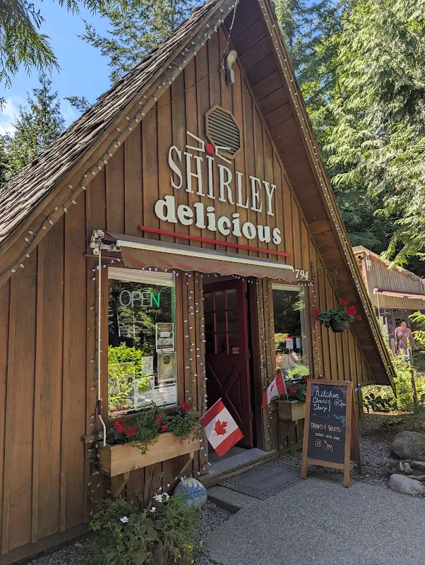 Shirley Delicious
