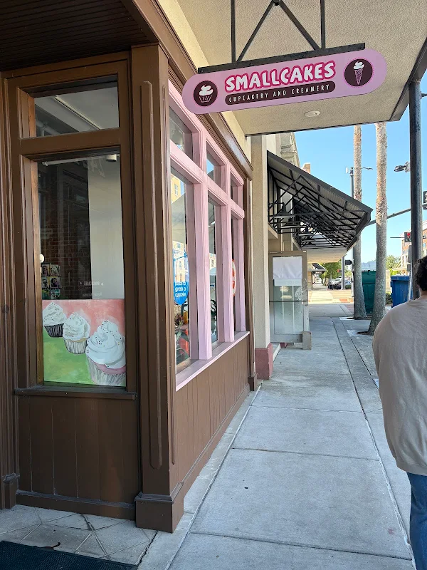 Smallcakes Cupcakery and Creamery