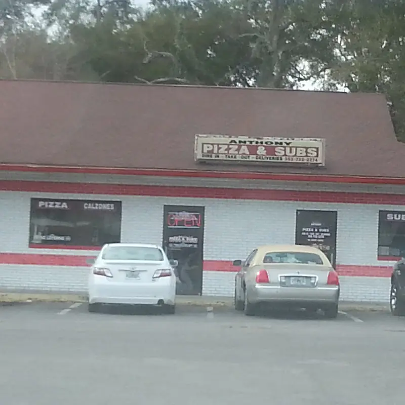 San’s Pizzeria