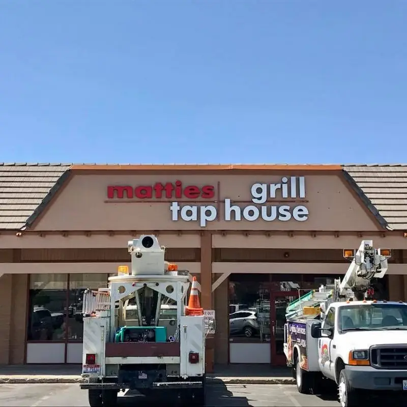 Matties Taphouse & Grill