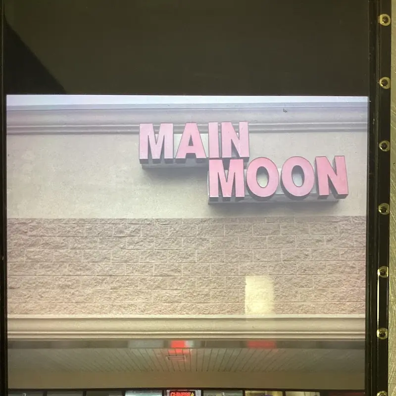 Main Moon Restaurant