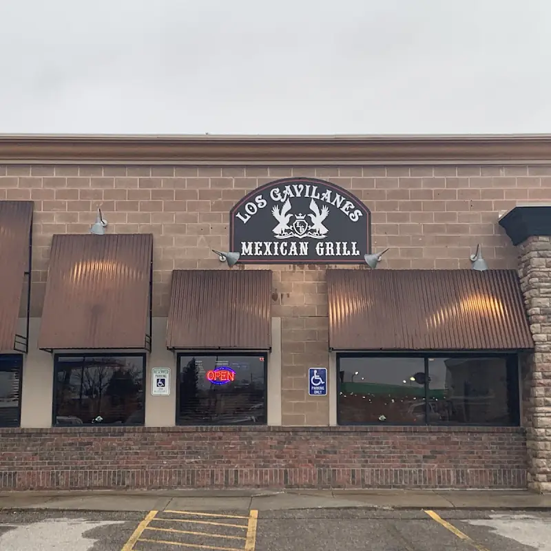 Los Gavilanes Mexican Grill