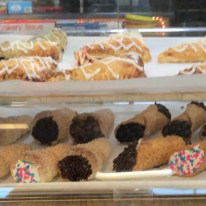 Donut D-Light, Boba and Smoothie