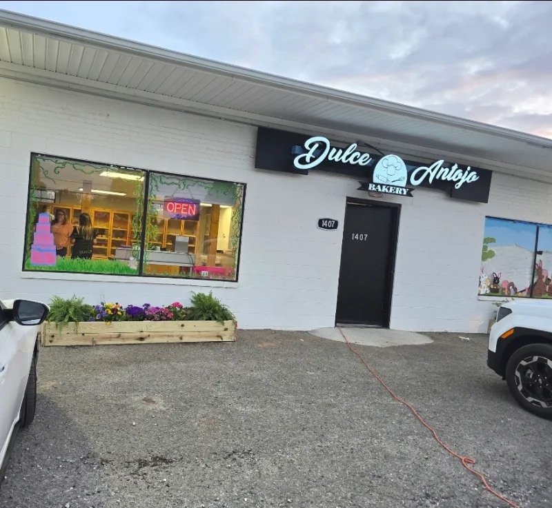 Dulce antojo panaderia y pasteleria