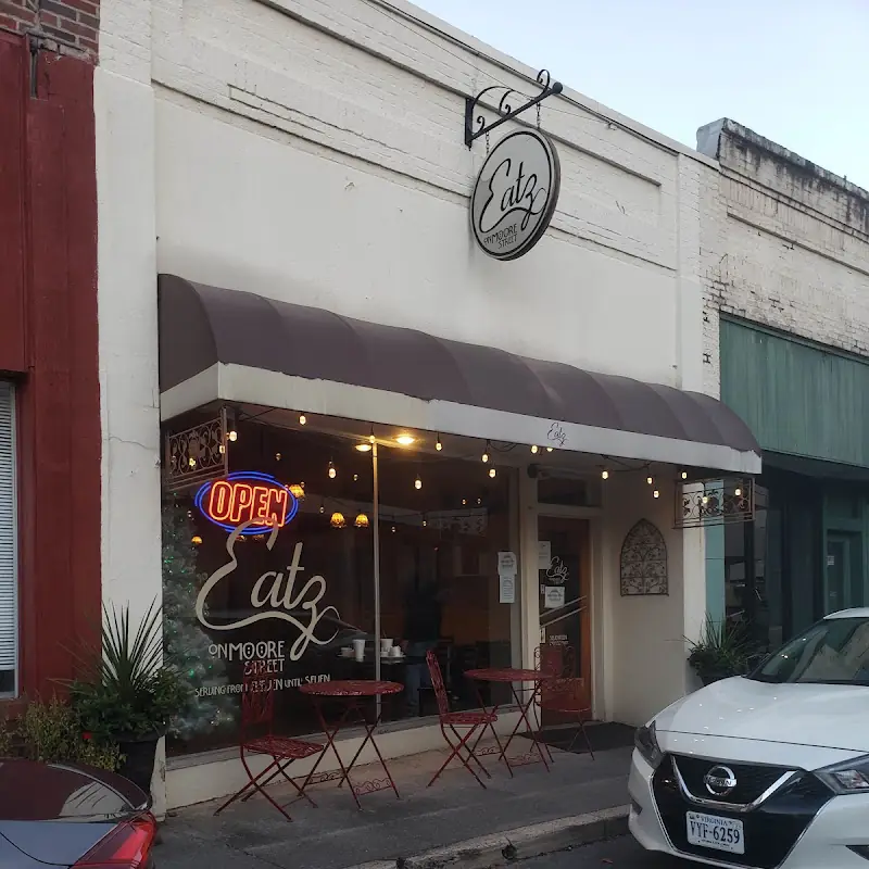 Chef Lisa’s Catering Co.