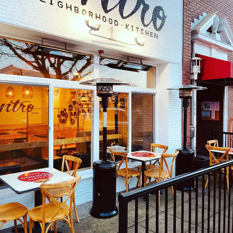 Centro Neighborhood Kitchen