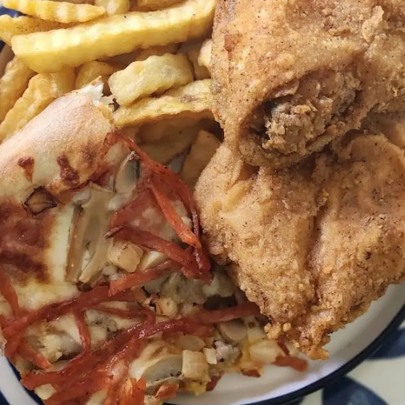 Golden Crust Pizzeria & Chicken