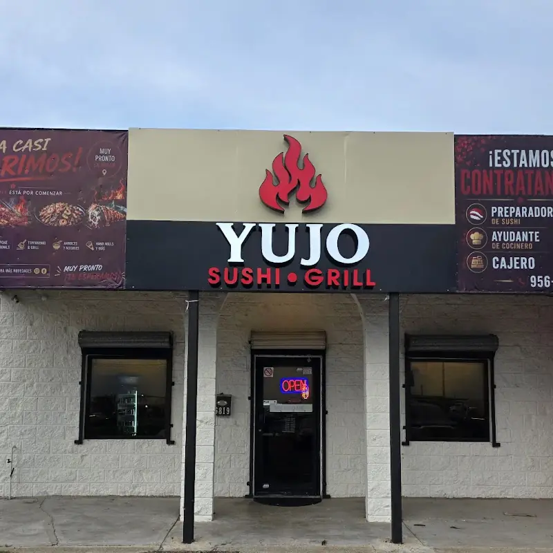 Combo 2 - Sushi & Poke bowl