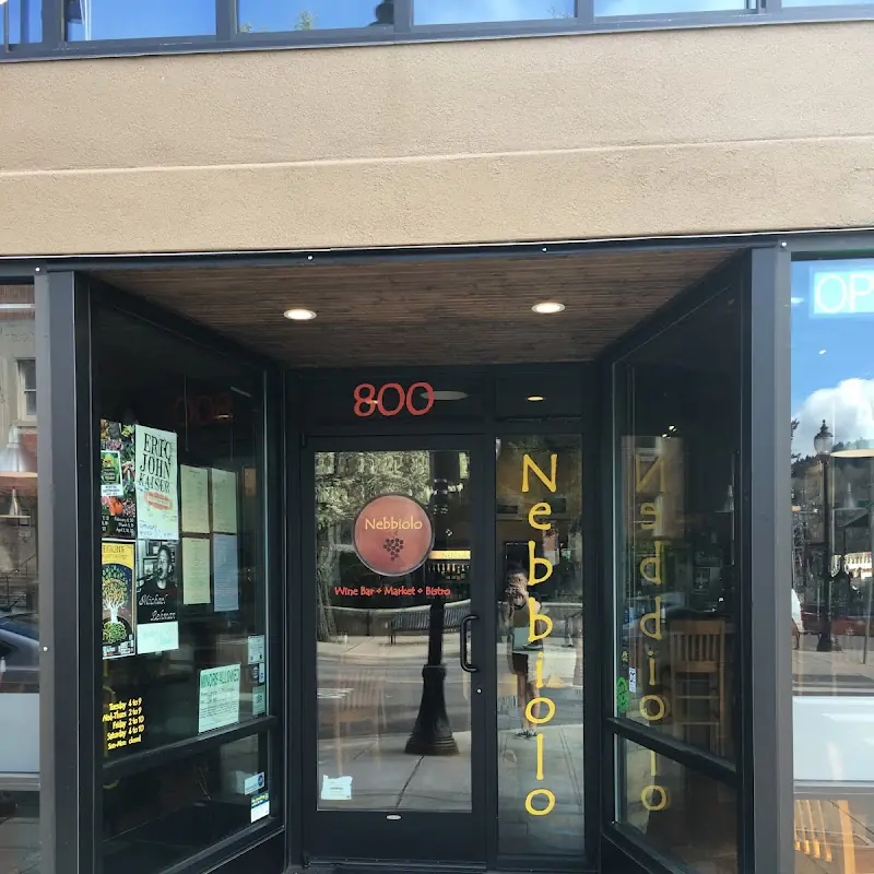 Nebbiolo Restaurant & Wine Bar