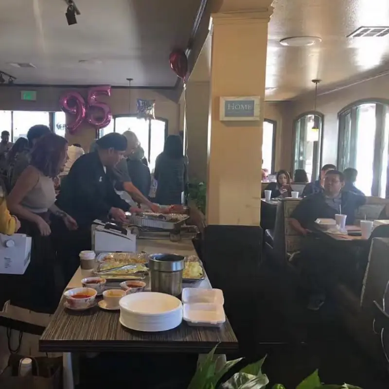 Fish Fillet with Pea Pods and Carrots
