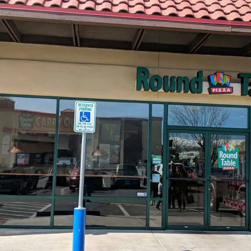 Round Table Pizza