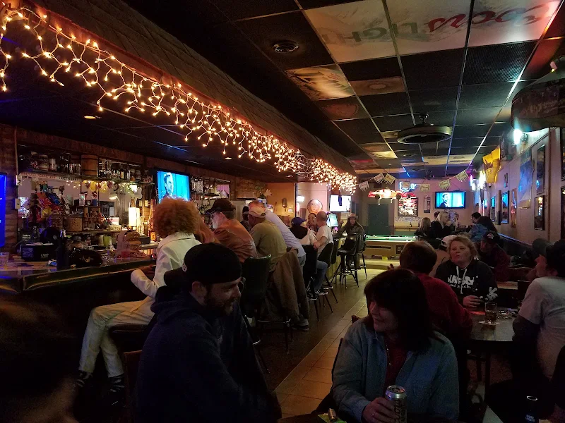 Daily Double Lounge