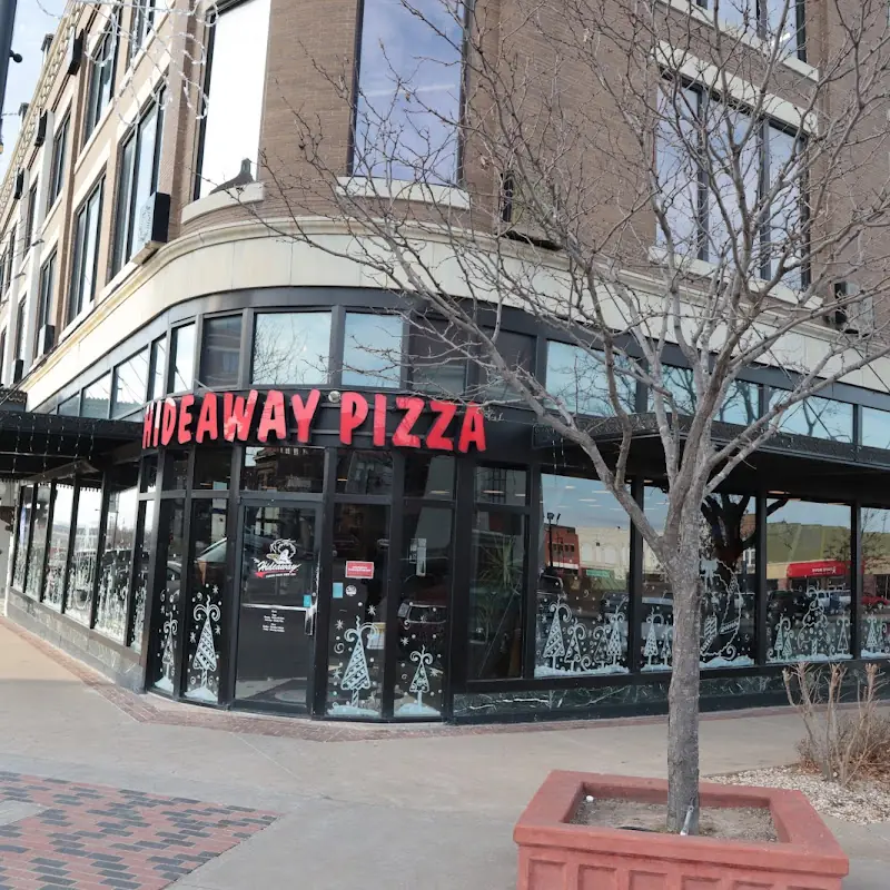 Hideaway Pizza