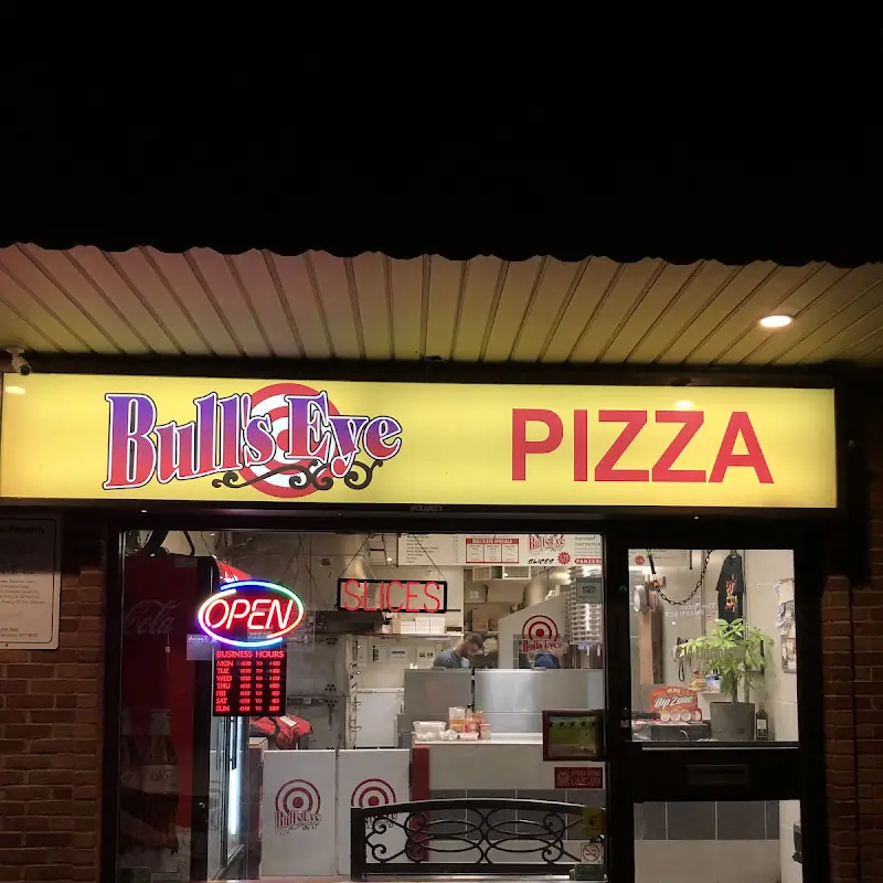 Bull's Eye Pizza East