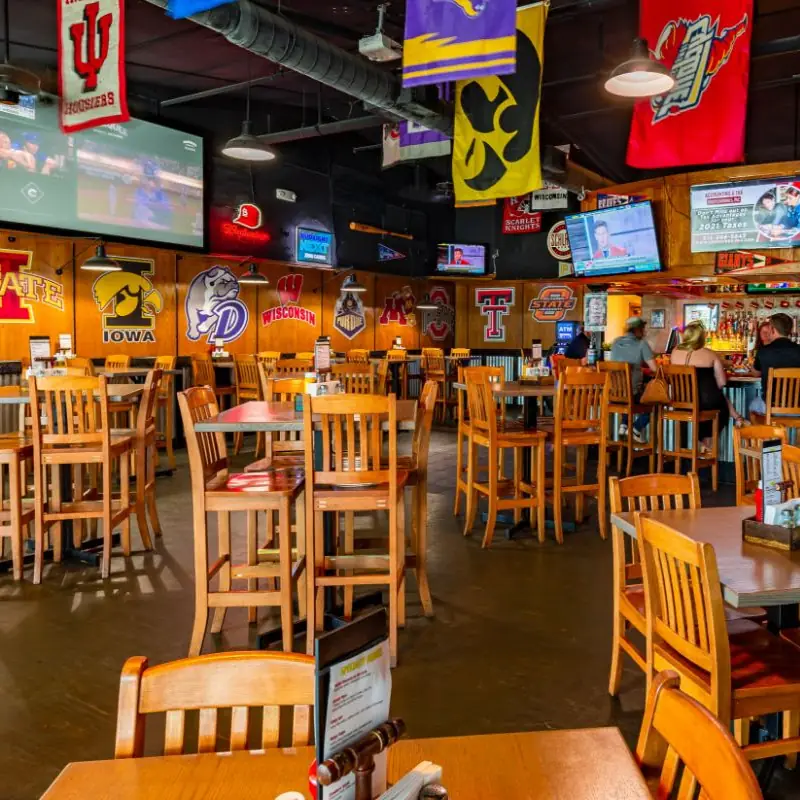 Rookies Sports Bar & Grill