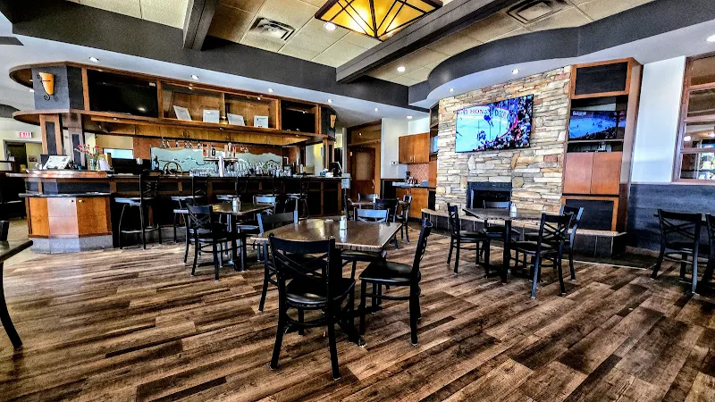 Grillers Kitchen & Bar